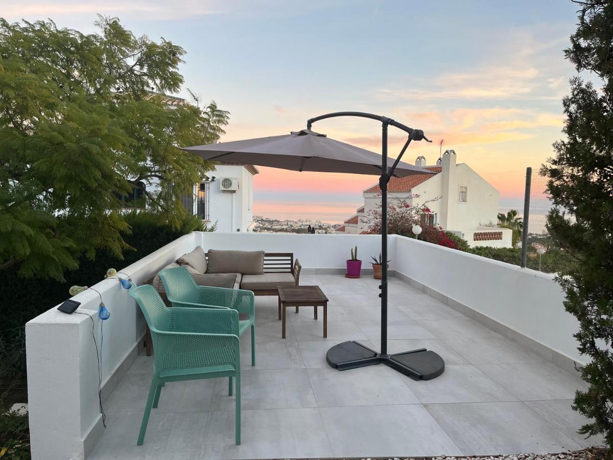 A Terrace With Sea View, 2 Bedrooms Apartment In Benalmádena Extérieur photo